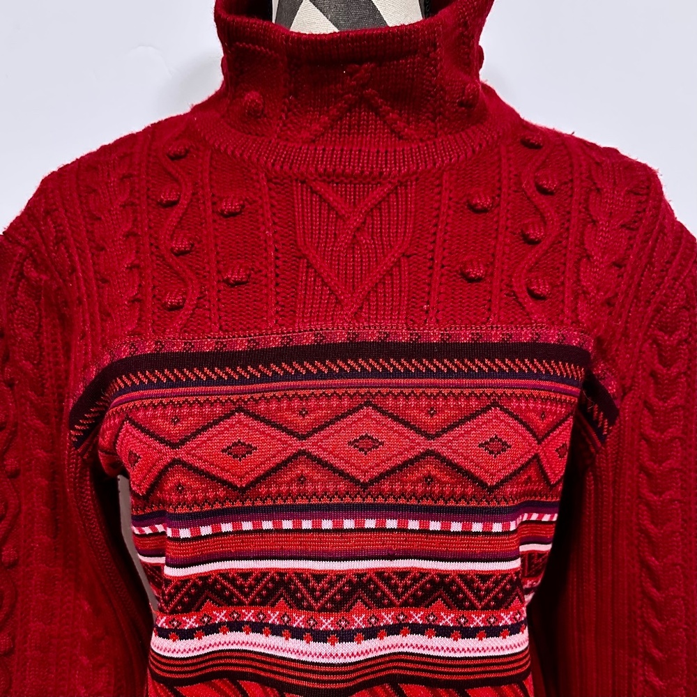 Women's Merino Wool Fitted Sweater Red Cable Knit Nordic Print Rare